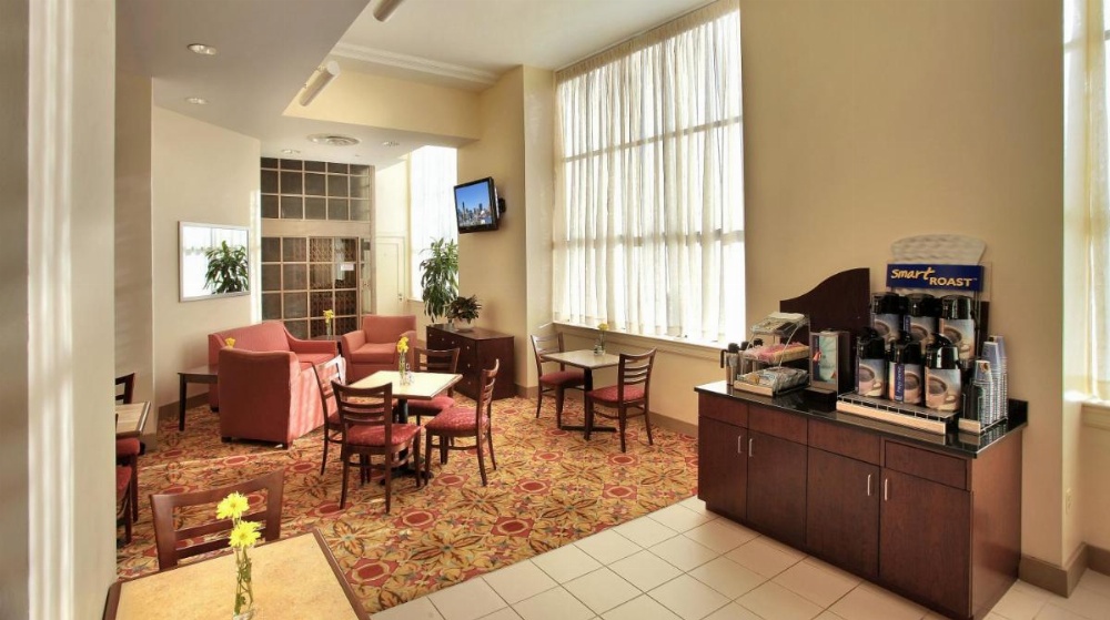 Holiday Inn Express Baltimore-Downtown Image 25
